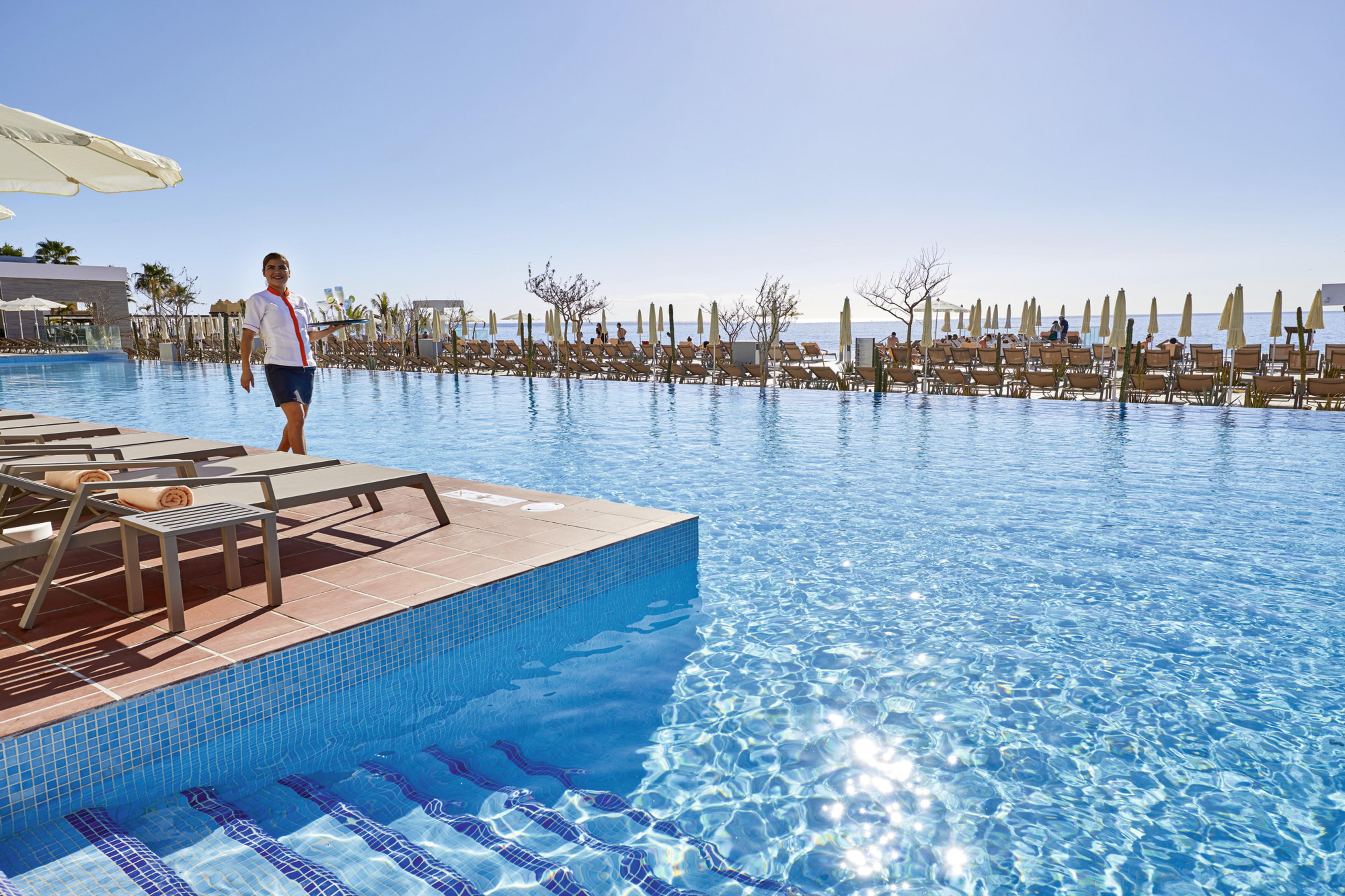 Riu Palace Baja California (Adults Only) Cabo San Lucas Exterior photo